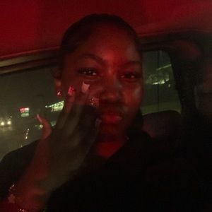 Meet your Posher, vicky